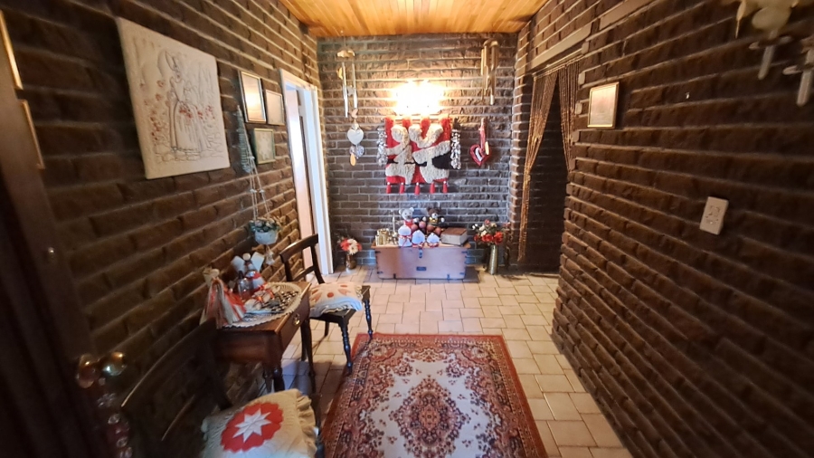 5 Bedroom Property for Sale in Universitas Free State